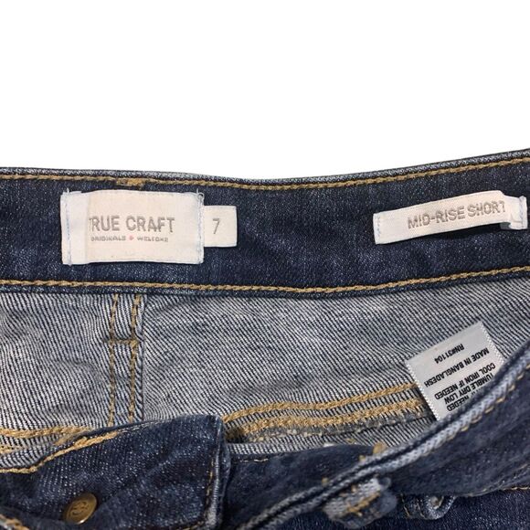 True Craft Womens Set of 2 Mid-Rise Blue Denim Shorts 7 Beach Coastal Vacation - Picture 7 of 9